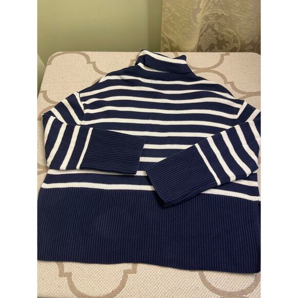 Gap relaxed fit navy white striped turtleneck sweater, size large - Picture 11 of 15